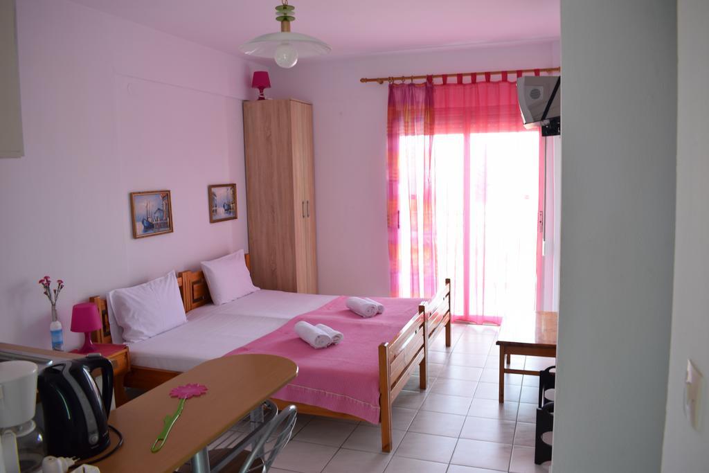 Ferienwohnung House Mantesos Kinira Exterior foto